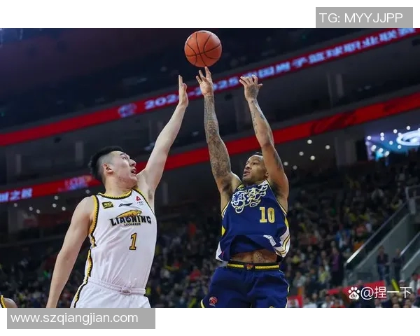 CBA精彩对决广东队与辽宁队完整比赛视频回顾与分析